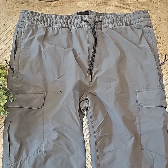 H&M gray cargo joggers size L - Picture 3 of 13